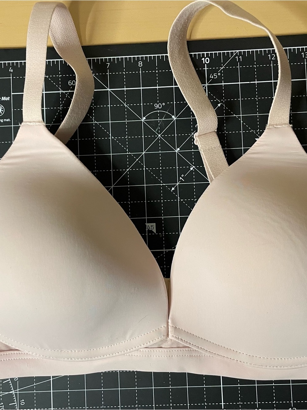Seamless Light Pink Wireless T-Shirt Bra - Everyday Comfort